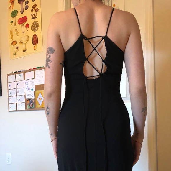 Long Black Formal Open Back Dress - Picture 2 of 4
